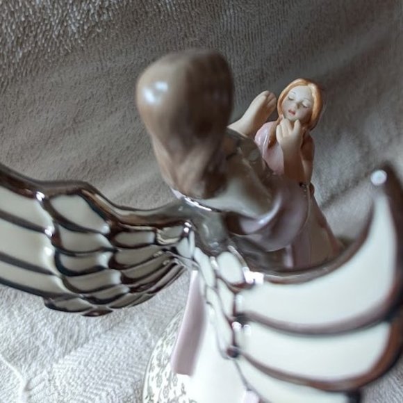 NEW - First Edition – My Granddaughter, My Joy - Musical Figurine - Picture 6 of 8